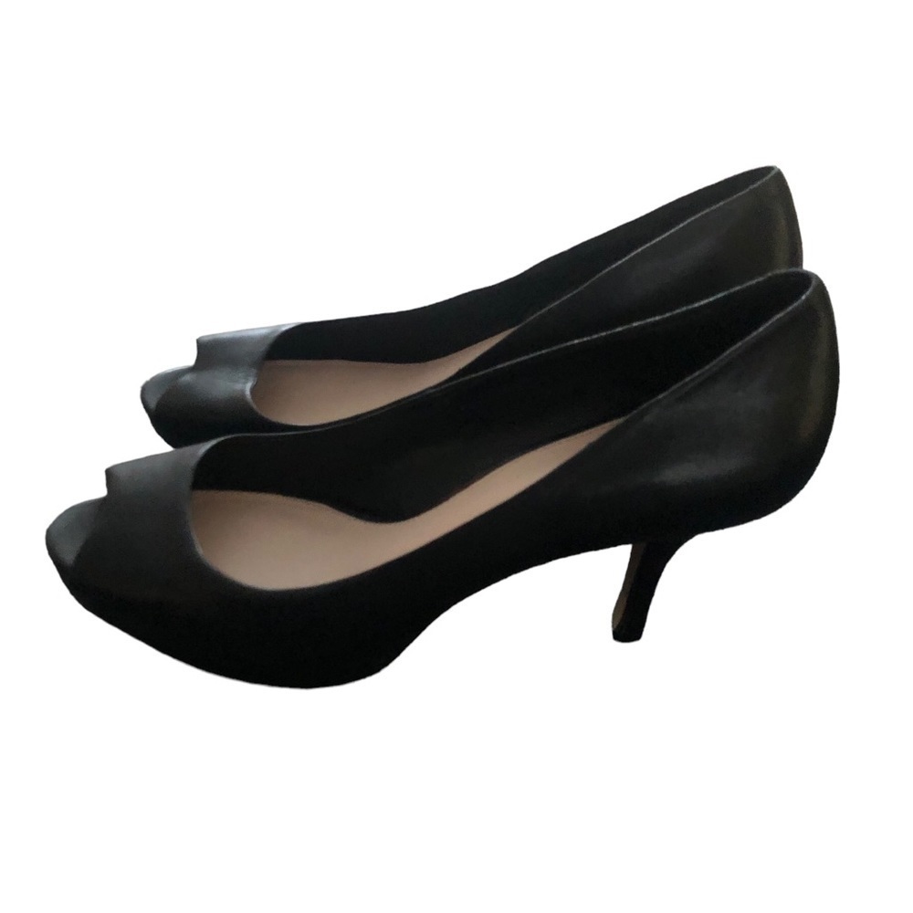 Vince Camuto KENDALL Black Leather Peep Toe Stiletto Shoe 4” 10M Career Dressy